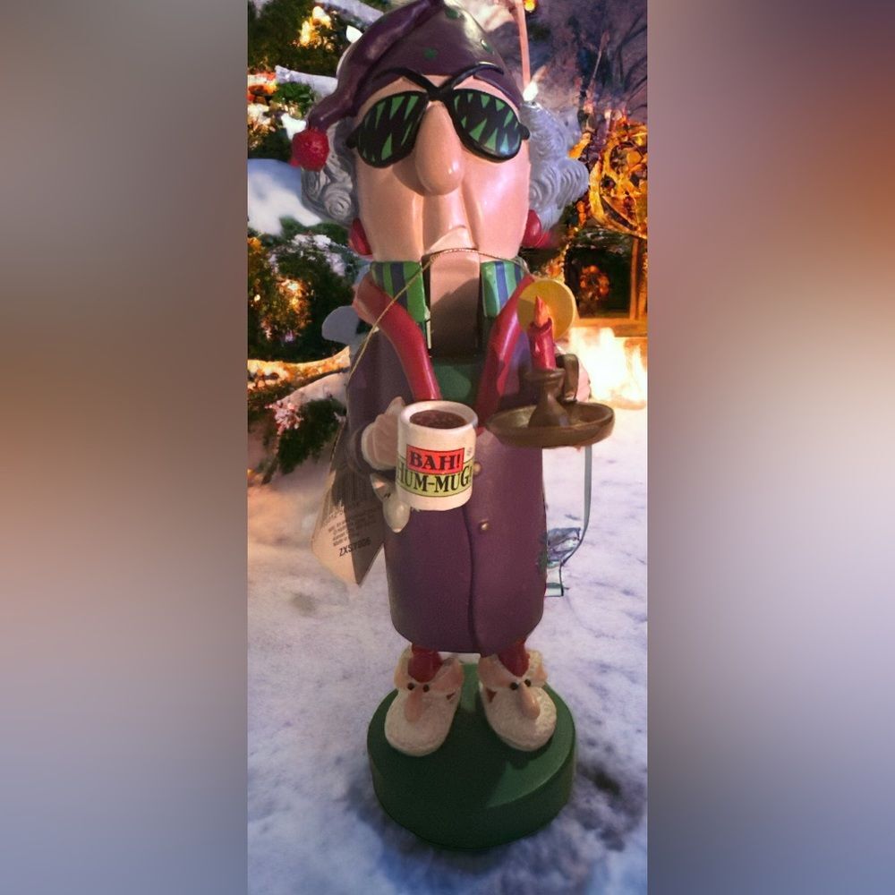 Maxine 1998 Nutcracker Hallmark J. Wagner Purple Coat Bunny Slippers Bah Hum Bug